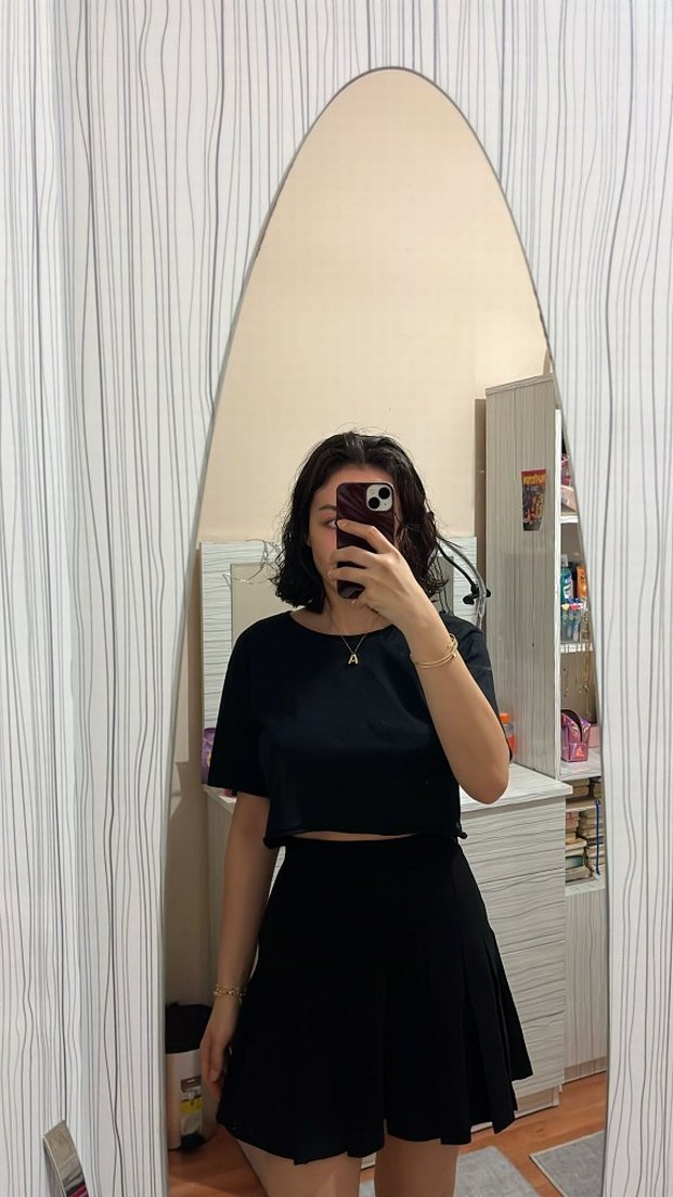 Siyah pileli Mini Etek Kadın - Görsel 2