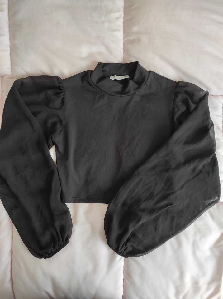 Siyah Yüksek Yakalı Uzun Kollu Kadın Bluz - Görsel 2