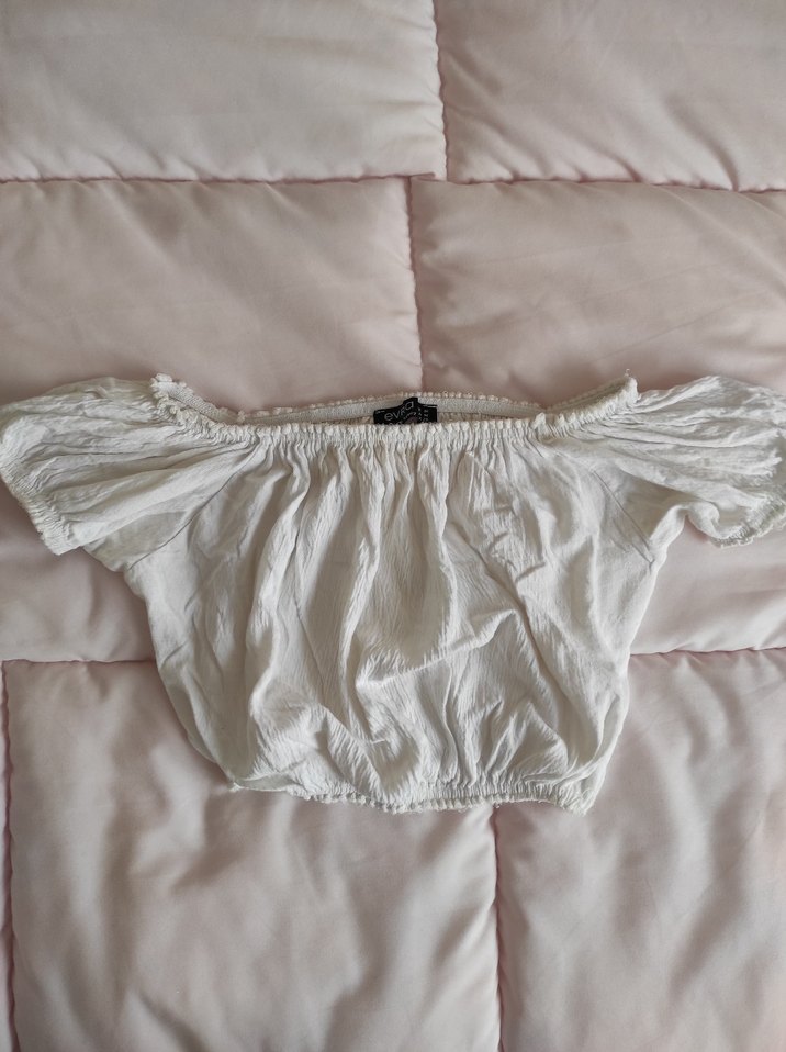 Kısa Kollu Beyaz Keten Bluz - Görsel 2