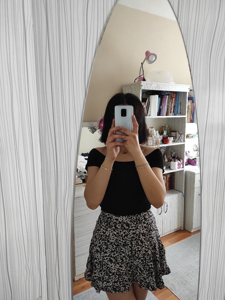 Siyah Kısa Kollu Tekstil Kadın Bluz - Görsel 3