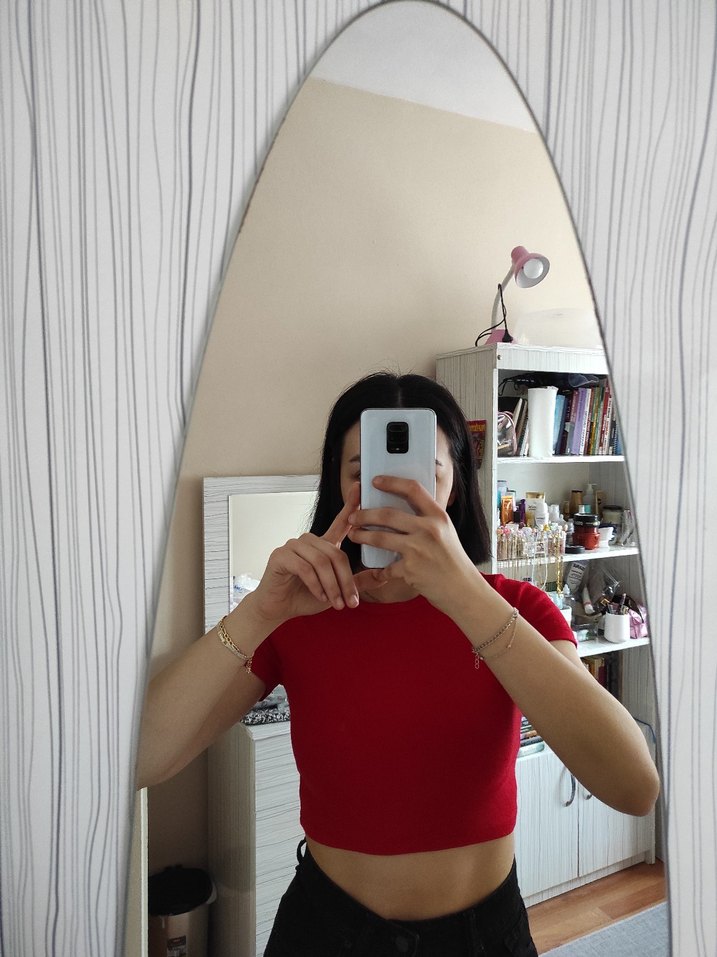 kırmızı crop tshirt - Görsel 2