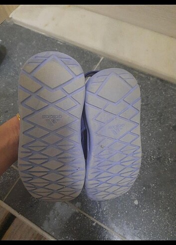 29 Beden mavi Renk Adidas sandalet