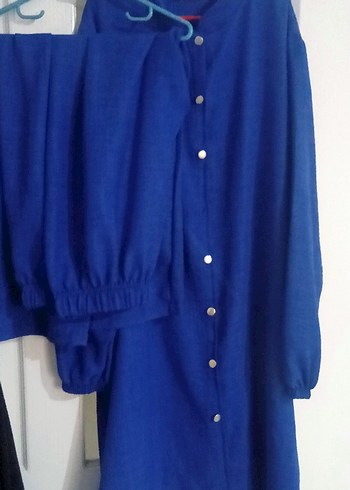 Düğmeli Koyu Mavi Keten Kadın Takim - Görsel 2