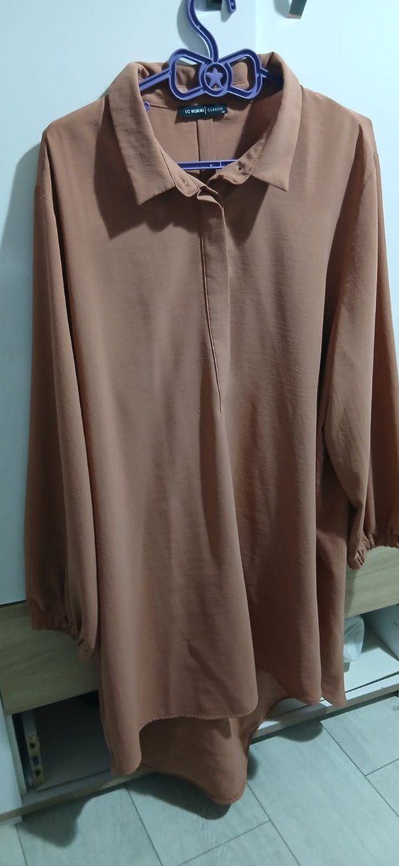 Bej V Yaka Uzun Kollu Kadın Tunik - Görsel 2