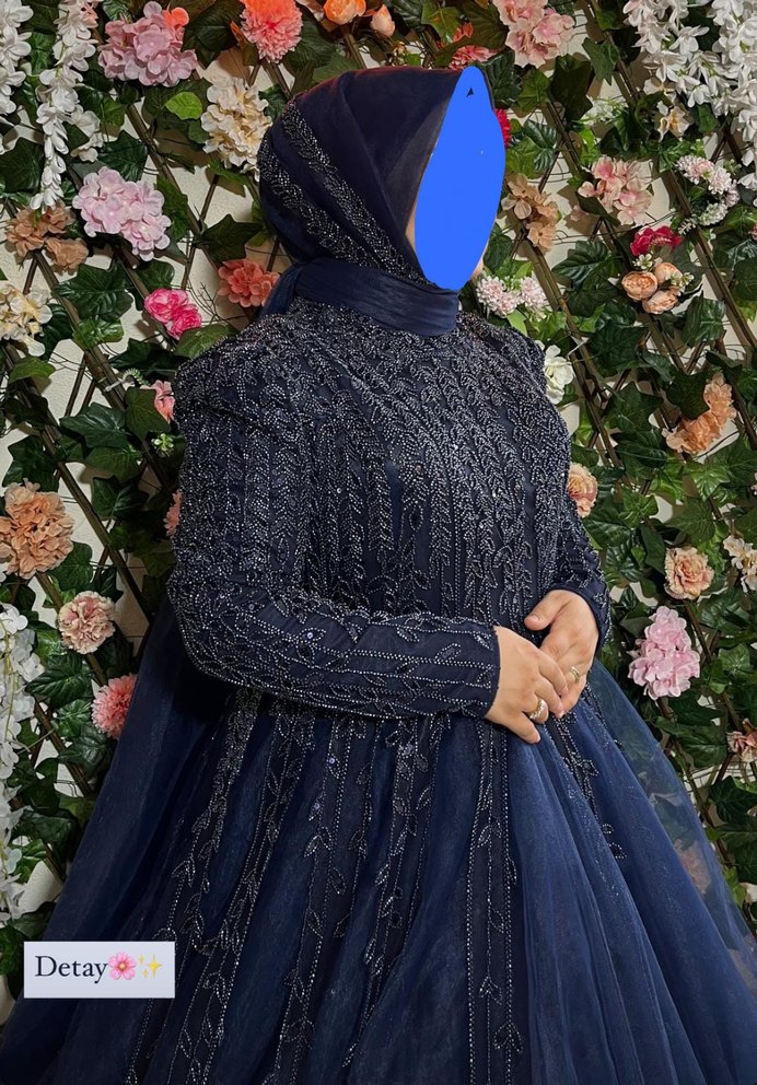 Uzun Lacivert Drapeli Tesettür abiye - Görsel 2