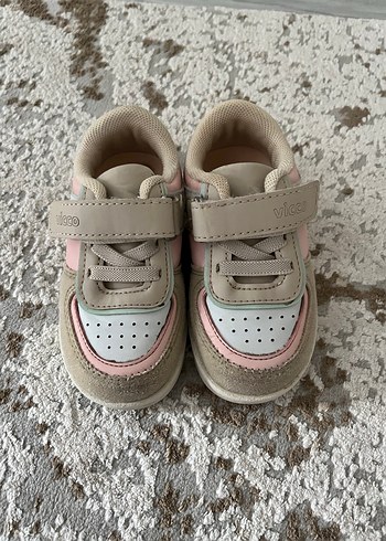 Kız Çocuk Pudra Pembe Cırt Cırtlı Spor Ayakkabı
