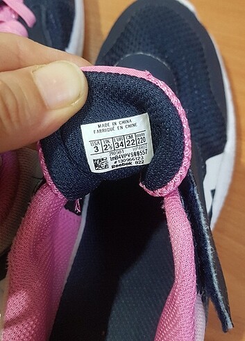 34 Beden Spor ayakkabı 