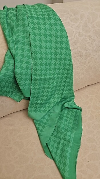  Beden Desenli yesil sal