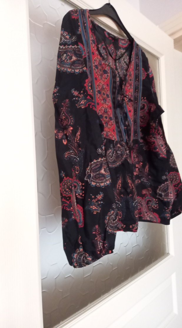 Bohem Desenli Uzun Kollu Bluz - Görsel 4