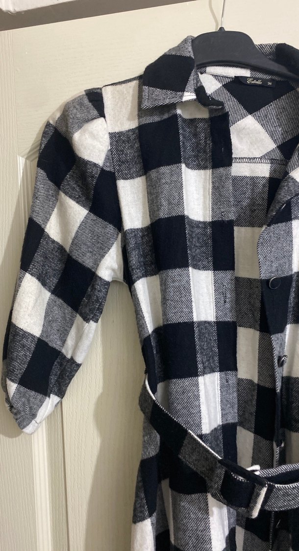 Kadın Gri Kareli Kemerli Midi Gömlek - Görsel 2