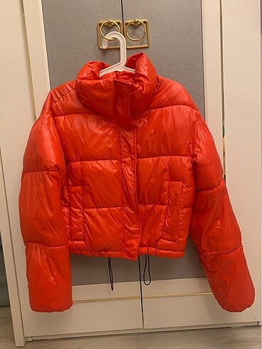 Stradivarius orjinal şişme mont