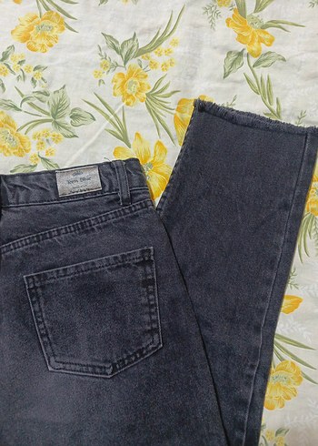29 Beden Gri Tie-Dye Düğmeli Bol Kesim Midi Jean