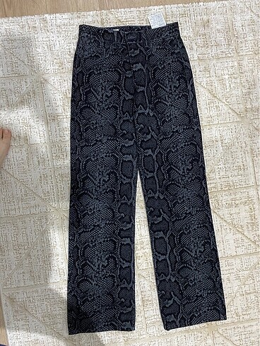 Zara ZARA YILAN DESEN JEAN