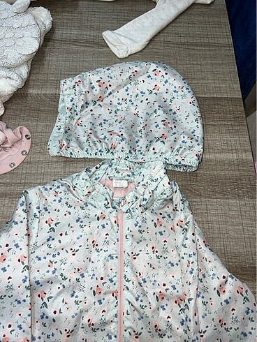 18-24 Ay Beden pembe Renk H&M kız çocuk yağmurluk