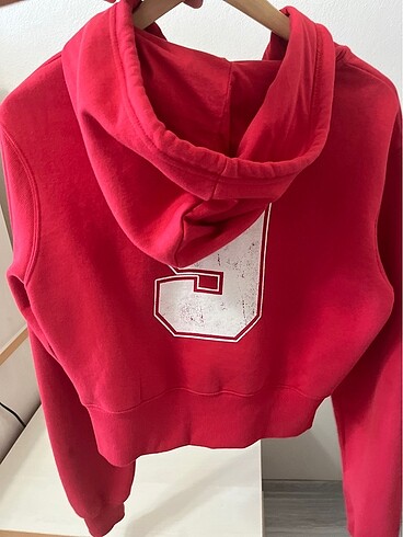 Bershka bershka kırmızı kapsonlu hirka