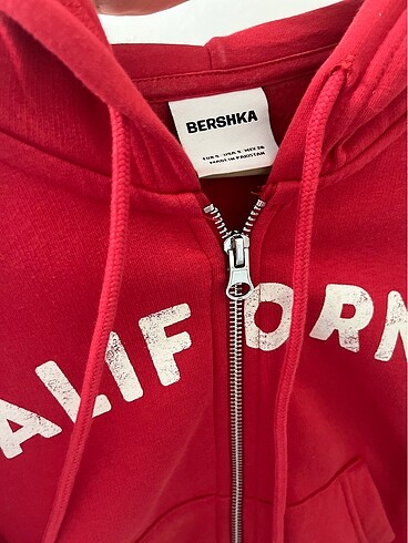 s Beden bershka kırmızı kapsonlu hirka