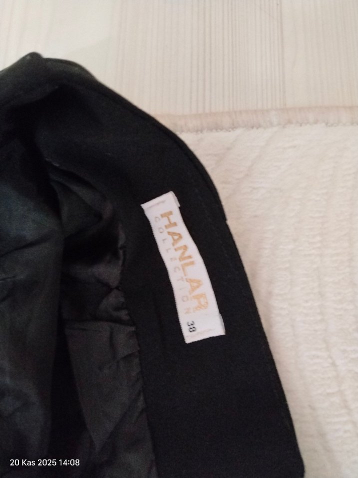 Siyah Piliseli Uzun Kollu Uzun Elbise - Görsel 4