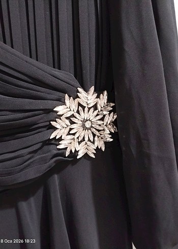 tesettür giyim uzun abiye taşlı tül elbise - Görsel 5