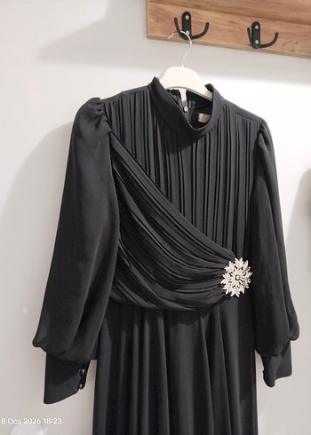 tesettür giyim uzun abiye taşlı tül elbise - Görsel 3