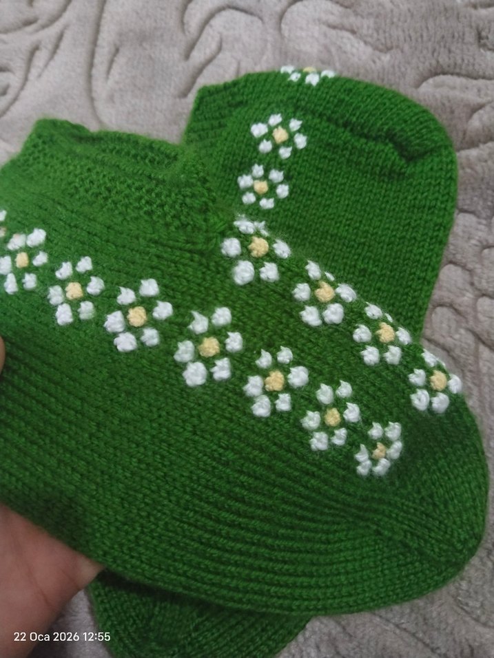 kadın kışlık el emeği patik - Görsel 3