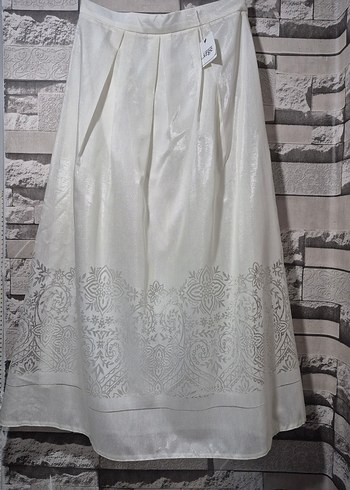 Nakış Detaylı Beyaz Uzun Etek - Görsel 10