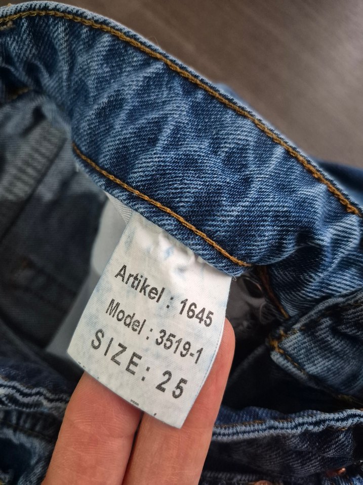 Kadın Mavi Bol Kesim Mini Denim Şort - Görsel 5