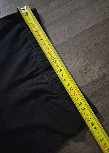 Kızlar İçin Turuncu Askısız Üst ve Siyah Rahat Pantolon - Görsel 8