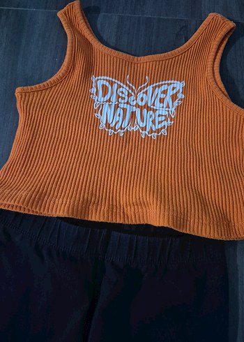 Kızlar İçin Turuncu Askısız Üst ve Siyah Rahat Pantolon - Görsel 2