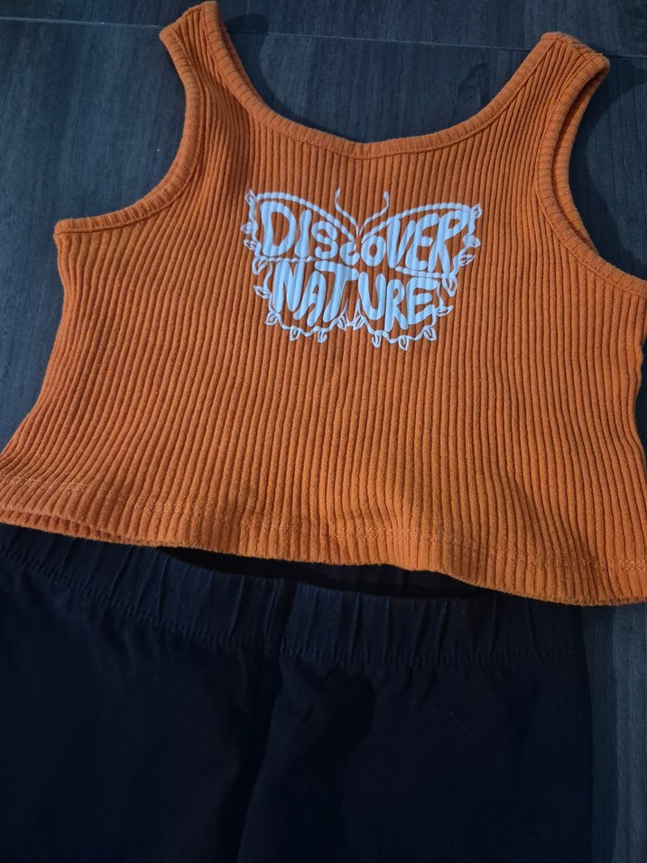 Kızlar İçin Turuncu Askısız Üst ve Siyah Rahat Pantolon - Görsel 2