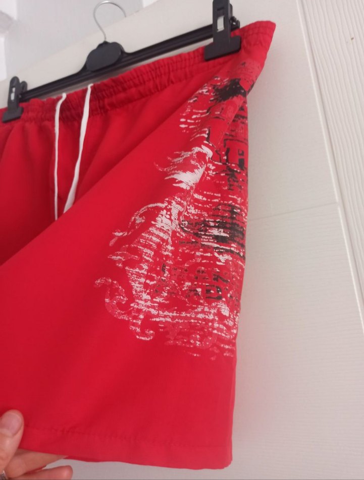 Kırmızı Bağcıklı Mini Erkek Deniz Şortu - Görsel 4