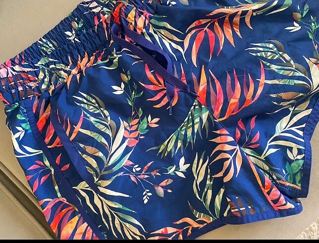 LC Waikiki Lcw deniz şortu