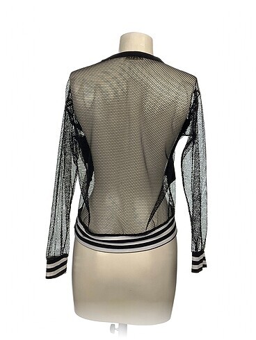 s Beden PreLoved Bluz %70 İndirimli.
