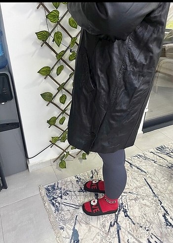 Derimod Düğmeli Siyah Uzun Deri Kadın Ceket
