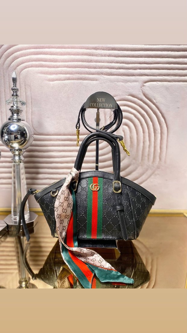 GUCCI Modern Klasik Tokalı Kadın Çanta - Görsel 4