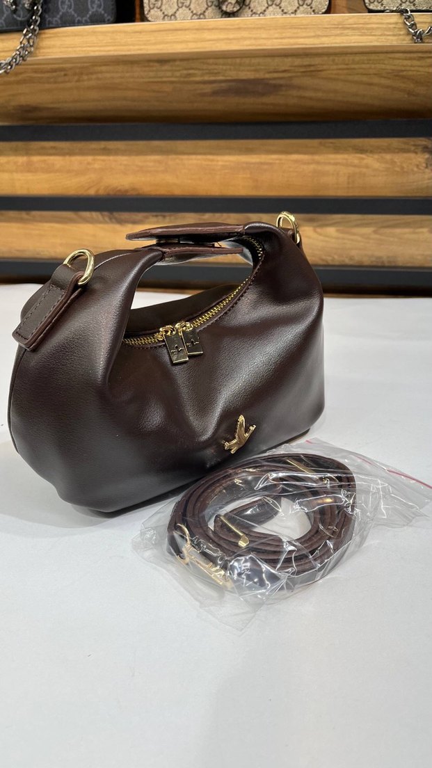 BEYMEN CLUB Siyah Payetli Yılan Desenli Kadın Çanta - Görsel 3