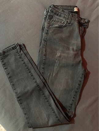 Gri jean