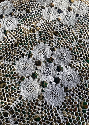 Bohem Dantel Çiçekli Masa Örtüsü - Görsel 3