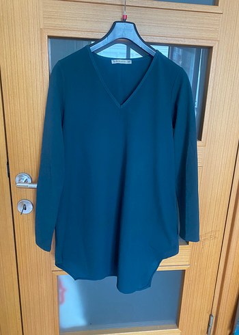 Kadın V Yaka Uzun Kollu koyu yeşil tunik - Görsel 2