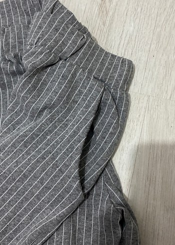 Gri Çizgili Keten Kadın Pantolon - Görsel 2