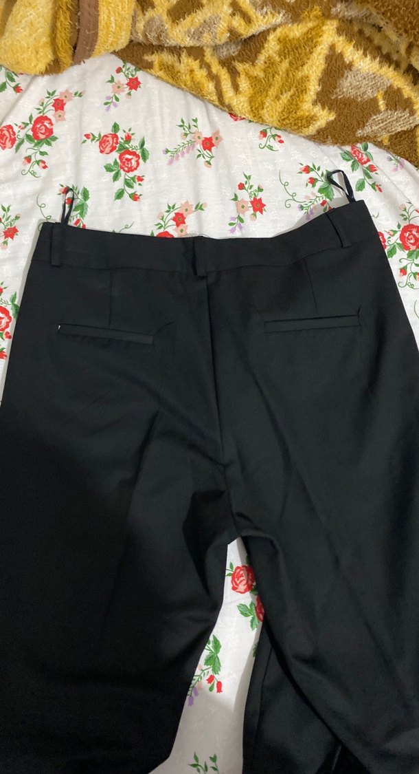 Düğmeli Siyah Kadın Kumaş Pantolon - Görsel 3