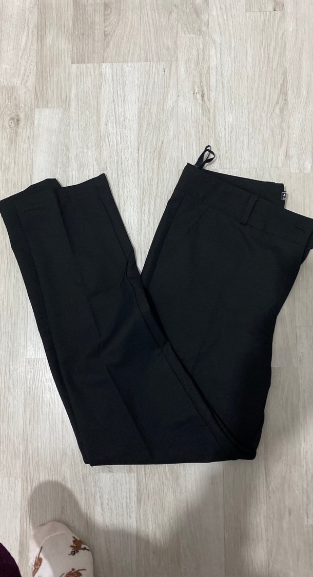 Düğmeli Siyah Kadın Kumaş Pantolon - Görsel 2