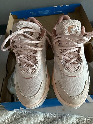Adidas Niteball 2W