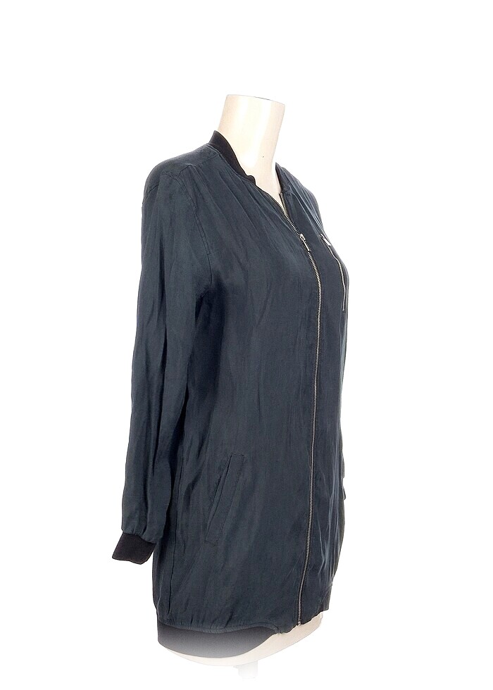 Bershka Mont %70 İndirimli. - Görsel 2