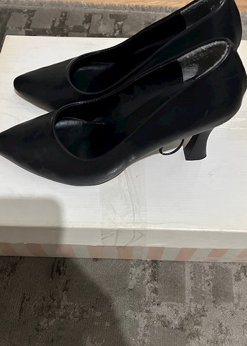 Siyah Deri Stiletto Topuklu Kadın Ayakkabı - Görsel 3