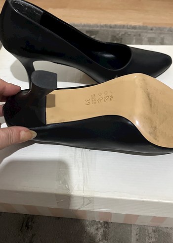Siyah Deri Stiletto Topuklu Kadın Ayakkabı - Görsel 6