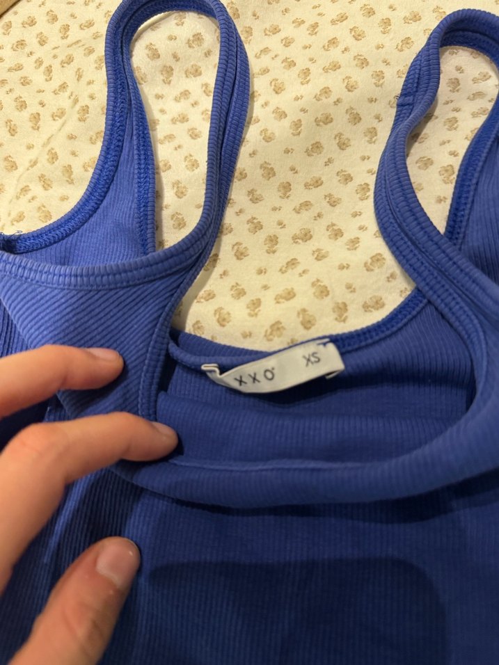 Mavi İnce Askılı Kadın Atlet - Görsel 3