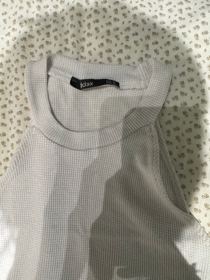 Kadın Beyaz Örme Kolsuz Yüksek Yakalı Atlet - Görsel 2