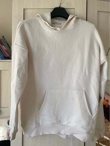 Beyaz sweatshirt