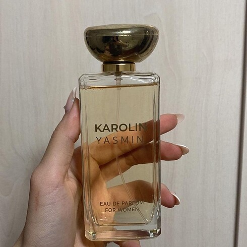 Diğer Karolin yasmin parfüm