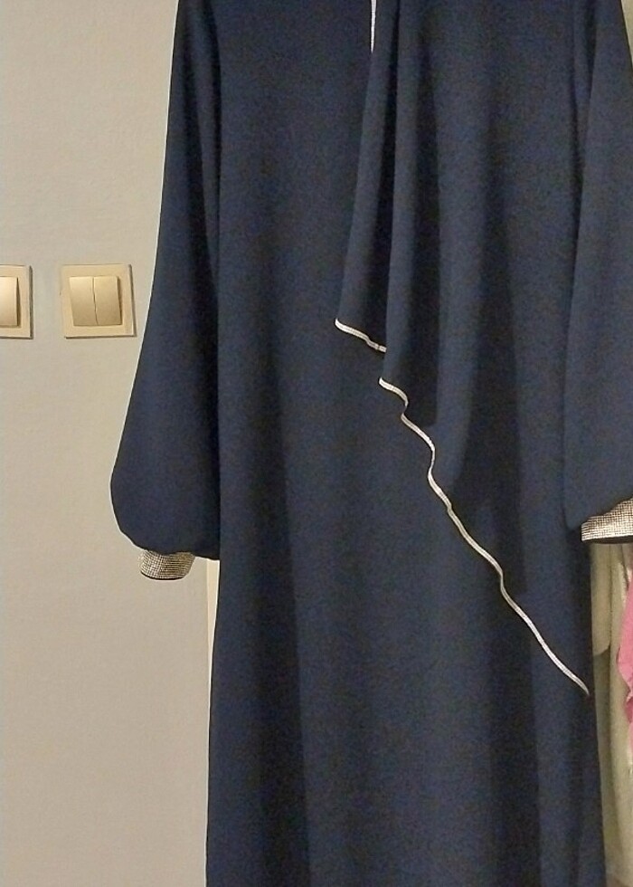 Sadece bir defa giyildi saliyla gönderim yapilacak - Görsel 3